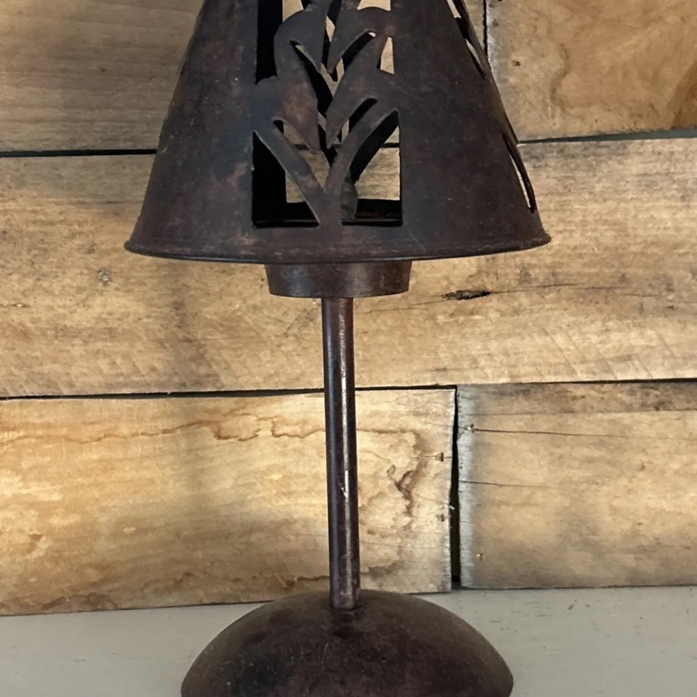 Vintage-Inspired Brown Metal Holiday Tree Ornament